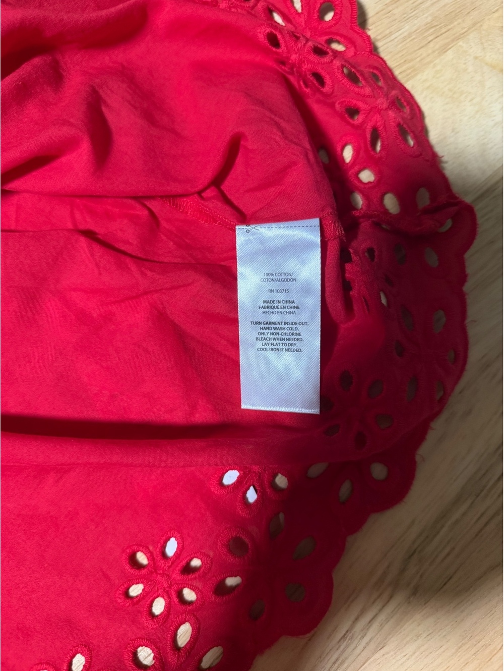 Nanette by Nanette Lepore Women’s XL Red Eyelet Embroidered Blouse NWT - Picture 6 of 8